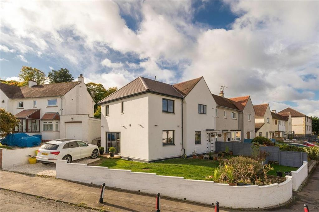 Dreghorn House 4 Bedrooms 3 Toilets 3 Reception Free Parking 233 Mbp Wifi Эдинбург Экстерьер фото