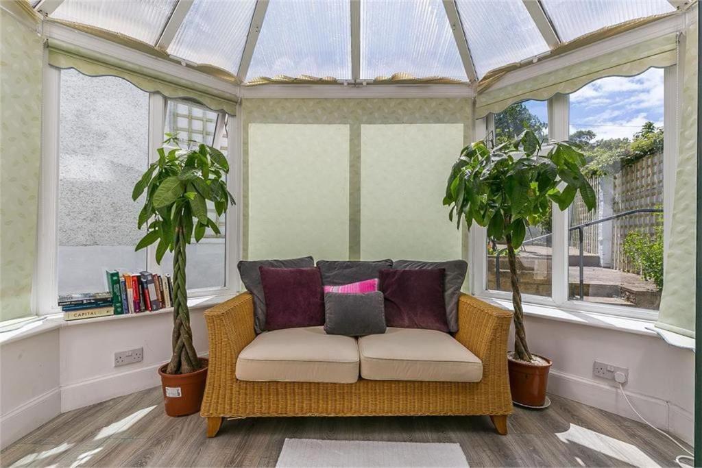 Dreghorn House 4 Bedrooms 3 Toilets 3 Reception Free Parking 233 Mbp Wifi Эдинбург Экстерьер фото
